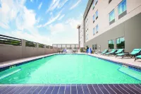 La Quinta Inn & Suites by Wyndham McAllen la Plaza Mall Hotels in Mcallen