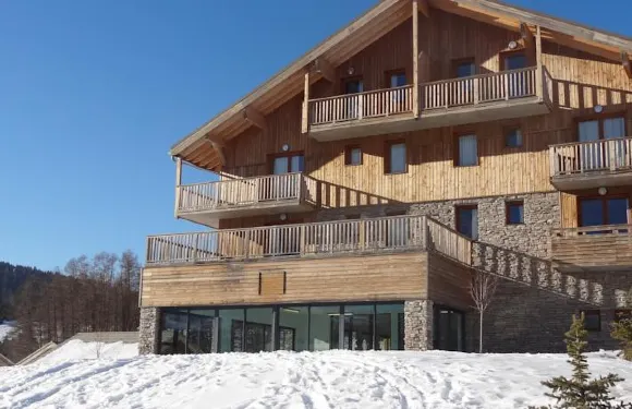 杜多姆住宅酒店