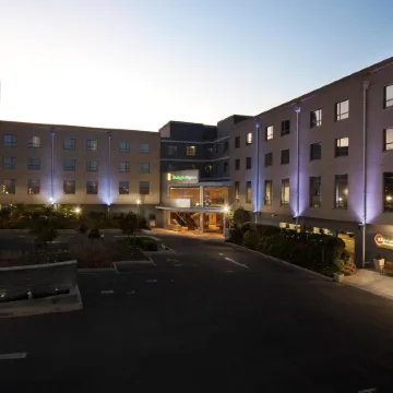 Holiday Inn Express SANDTON - WOODMEAD by IHG