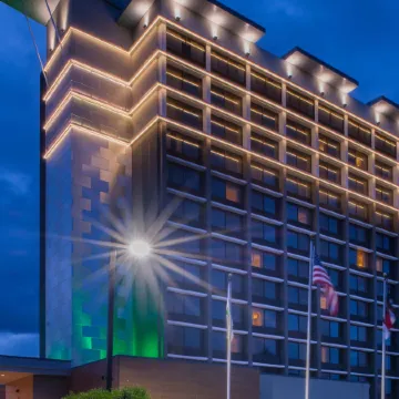 DoubleTree by Hilton Raleigh Crabtree Valley