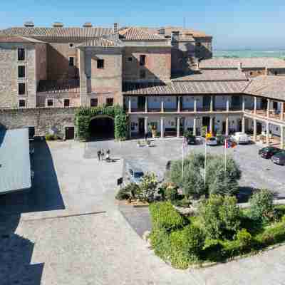 Parador de Oropesa Hotel Exterior