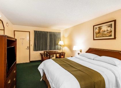 EconoLodge Everett