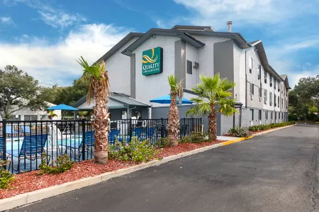 Quality Inn & Suites Leesburg Chain of Lakes Отели в г. Фрутленд Парк