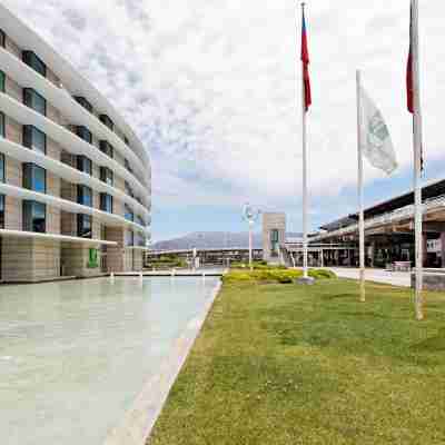 Holiday Inn SANTIAGO - AIRPORT TERMINAL by IHG Hotel Exterior