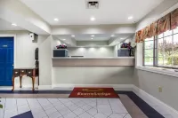 Econo Lodge Hotels in Madison County