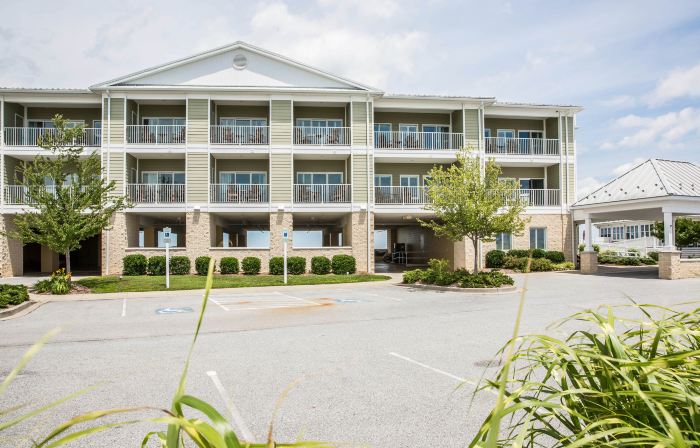 Island Inn & Suites, Ascend Hotel Collection