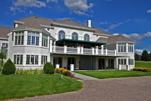 Claremont Inn & Winery Hotels in Stratton