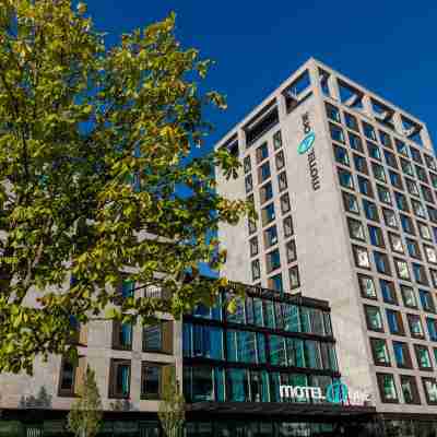 Motel One München-Parkstadt Schwabing Hotel Exterior
