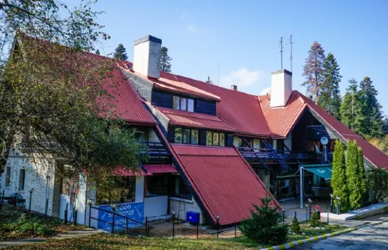 賈戈達馬利納別墅酒店