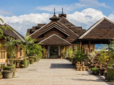 Royal Nadi Resort