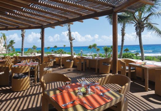 바르셀로 마야 팰리스