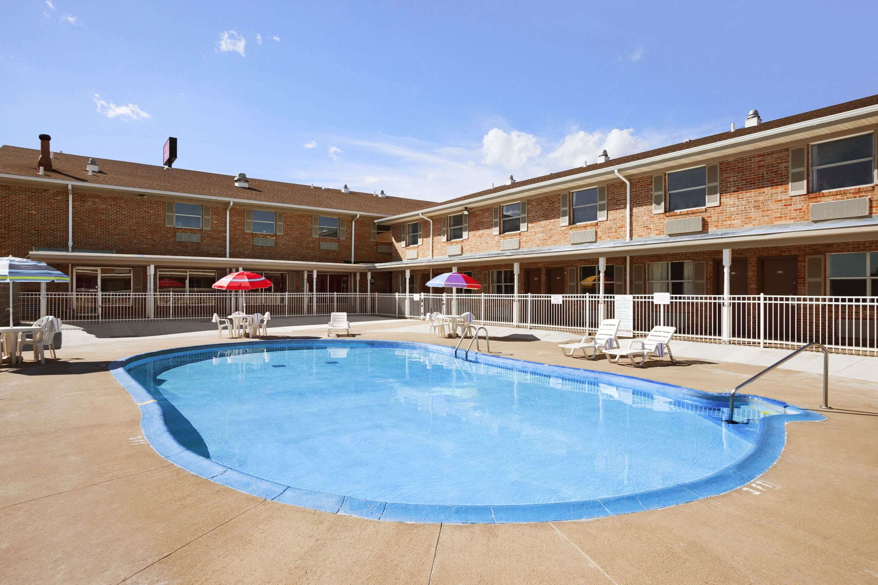 Ramada by Wyndham Sioux City