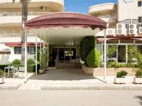 Apartamentos Riviera Beach Hotels near Finca La Arqueta