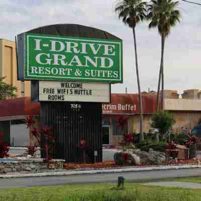 I-Drive Grand Resort & Suites Hotel Exterior