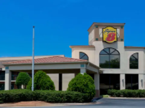 亨特斯維爾-夏洛特地區温德姆速8酒店 亨特斯維爾酒店