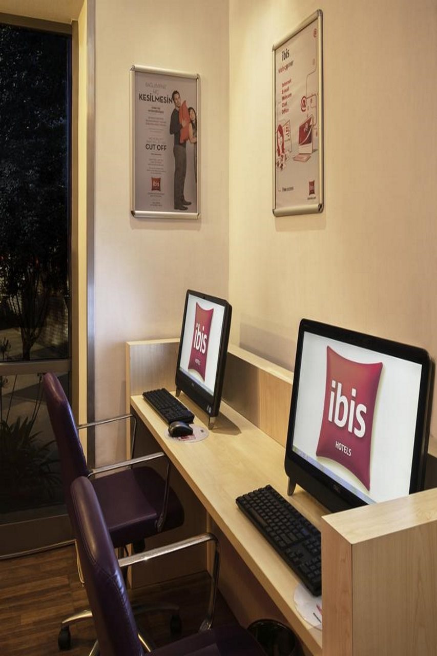 Ibis Bursa