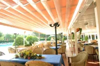 Apartamentos Maribel Các khách sạn ở Cala Blanca