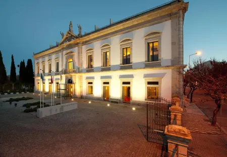 Pousada De Viseu Отели в г. Абравезиш