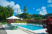 Regent Apartments Hoteles cerca de Sandy Lane Bay