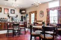 Econo Lodge & Suites Hotels in Cascade