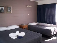 Broadway Motor Inn