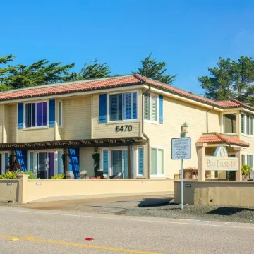 Blue Dolphin Inn