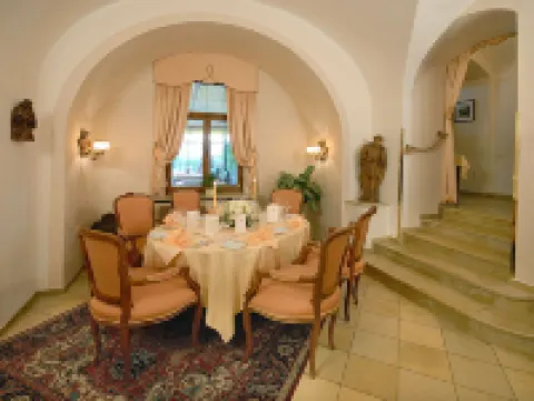 Hotel Schloss Dürnstein Hotels in Durnstein