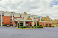 Quality Inn & Suites Lexington Near I-64 and I-81 Hoteles en South River