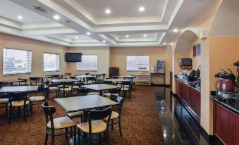 Candlewood Suites - Grand Prairie - Arlington, an IHG Hotel