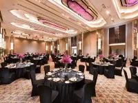 Conrad Pune Hotels near FTII