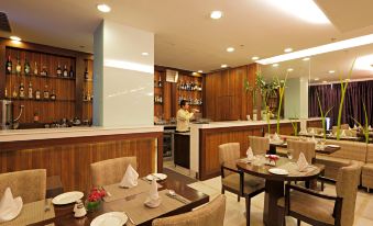 Country Inn & Suites by Radisson, Delhi Saket