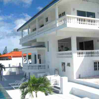 Champartments Villa & Apartments Cristal Hotel Exterior