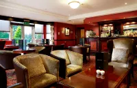 Macdonald Crutherland House - bar