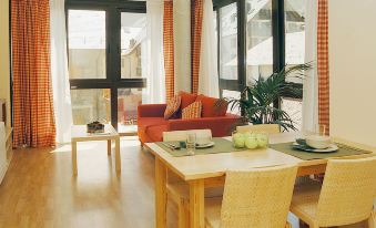 Aparthotel NOU Vielha