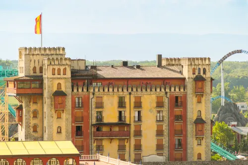 4-Sterne Burghotel Castillo Alcazar, Europa-Park Erlebnis-Resort - Pools