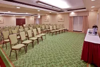 Holiday Inn Express & Suites Ontario