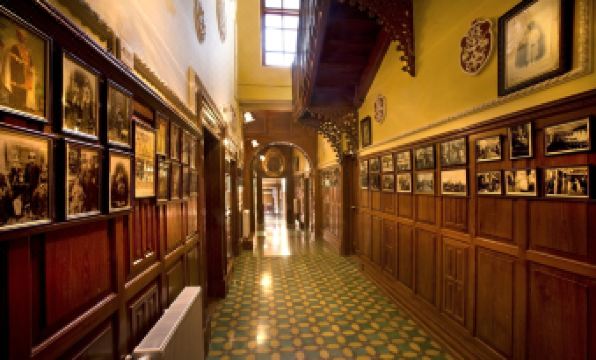 WelcomHeritage Fernhills Royal Palace