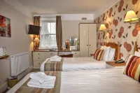 Lion Hotel & Studio Apartments Hotels in Criccieth