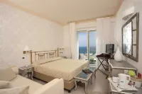 Hotel Posillipo Hotels near Pesaro