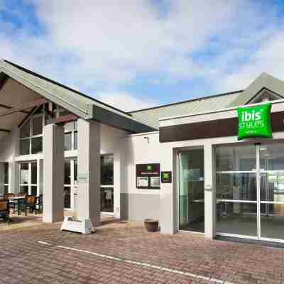 ibis styles Brive Ouest Hotel Exterior