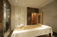 Grand Plaza Hanoi Hotel