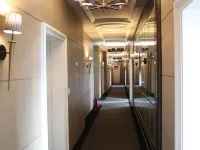 The Riverside Hotel Hotels near Hannam Station