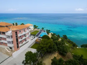 Kymothoe Elite Suites