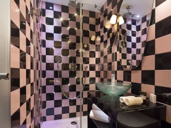 Platine Hotel Room Reviews & Photos - Paris 2021 Deals & Price | Trip.com