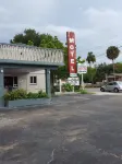 Three Oaks Motel - Titusville Hotels in Titusville