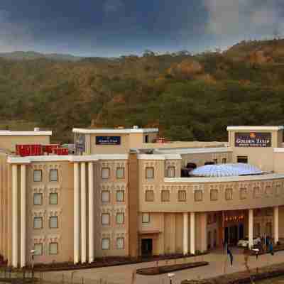 Golden Tulip Chandigarh, Panchkula Hotel Exterior