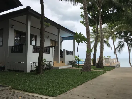 瑪麗娜海灘度假村