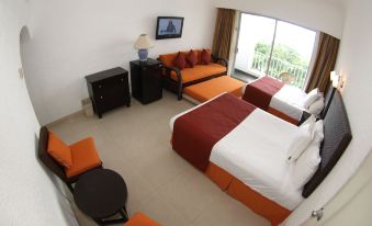 Sierra Mar All Inclusive at Tesoro Manzanillo - Housity