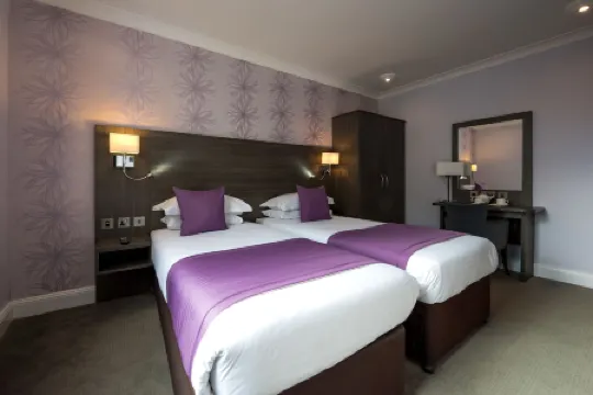 Bromley Court Hotel London