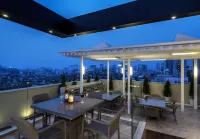 Hotel the Designers LYJ Gangnam Premier - sarapan